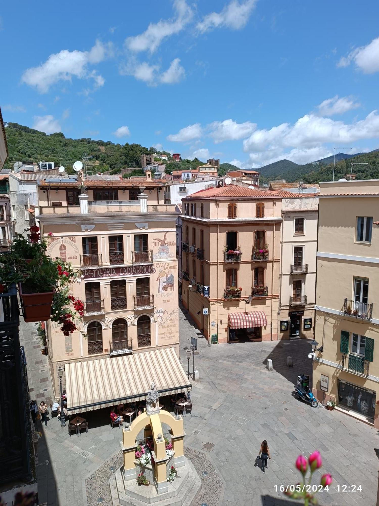 Vico Nobilioni Hotel Iglesias Luaran gambar